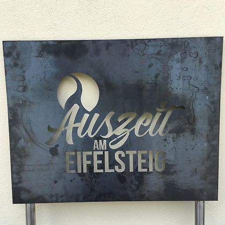 Auszeit Am Eifelsteig Hotel Даун Екстериор снимка