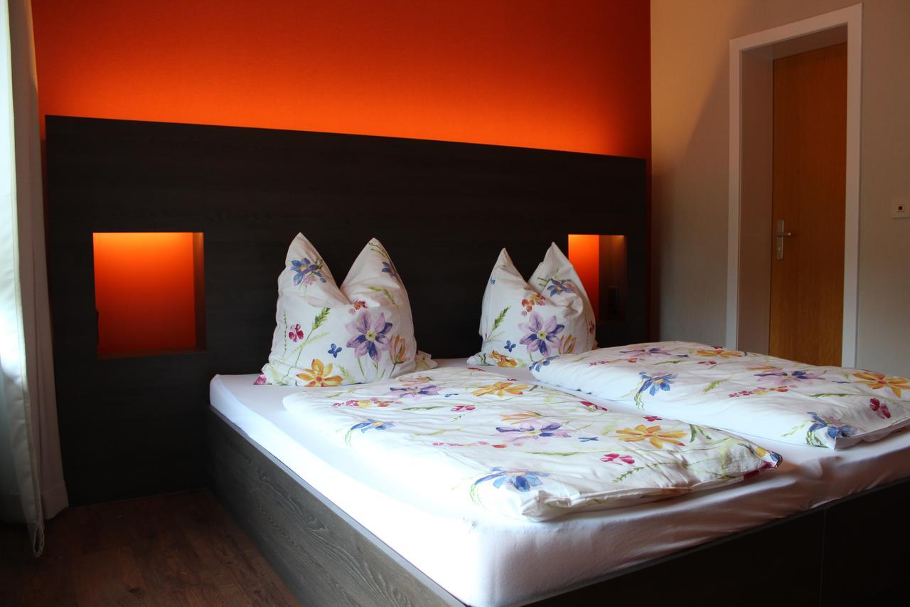 Auszeit Am Eifelsteig Hotel Даун Екстериор снимка