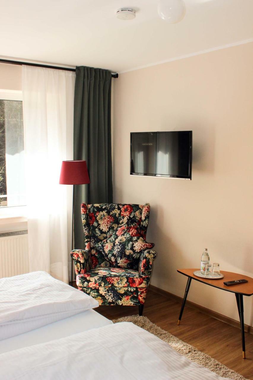Auszeit Am Eifelsteig Hotel Даун Екстериор снимка