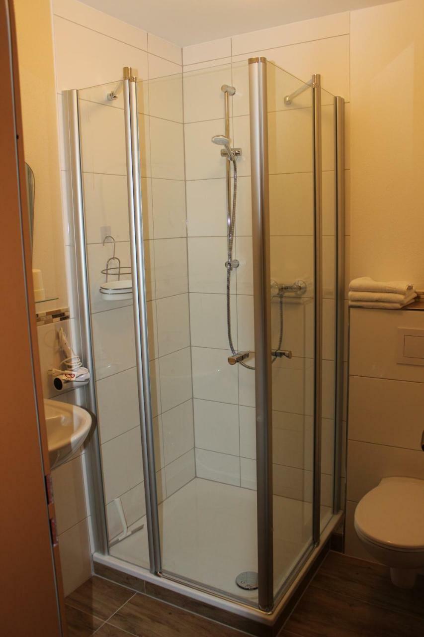 Auszeit Am Eifelsteig Hotel Даун Екстериор снимка